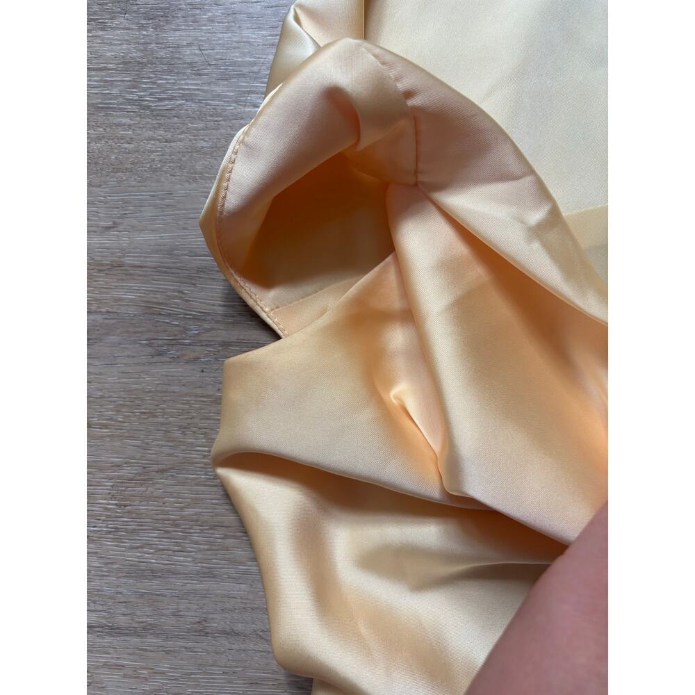 Billy J GIGI MAXI DRESS - LEMON - Picture 9 of 13